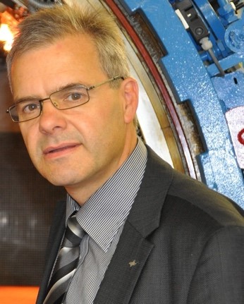 Prof. Dr.-Ing. Martin Wiedemann
Executive Director
DLR: Institut of Composite Structures and Adaptive Systems